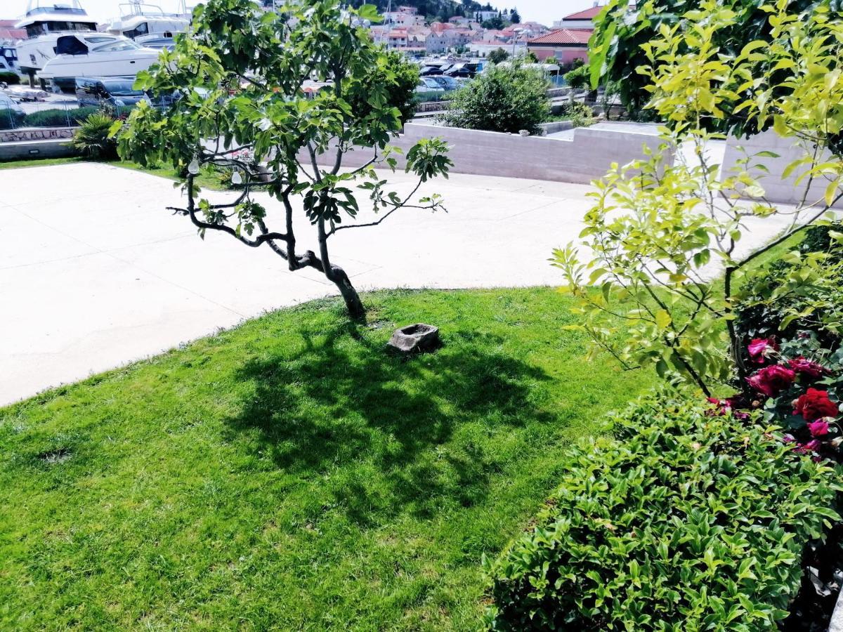Apartments Tiho&Marija Tribalj Esterno foto